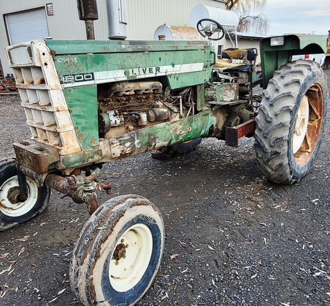 Oliver 1800A
