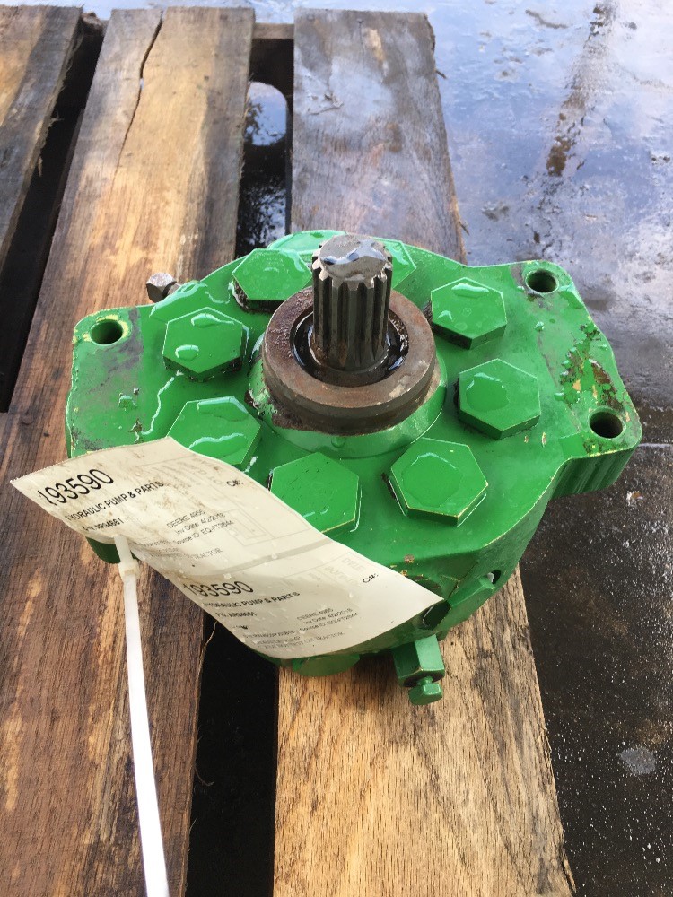 Deere 4955 Hydraulic Pump & Parts