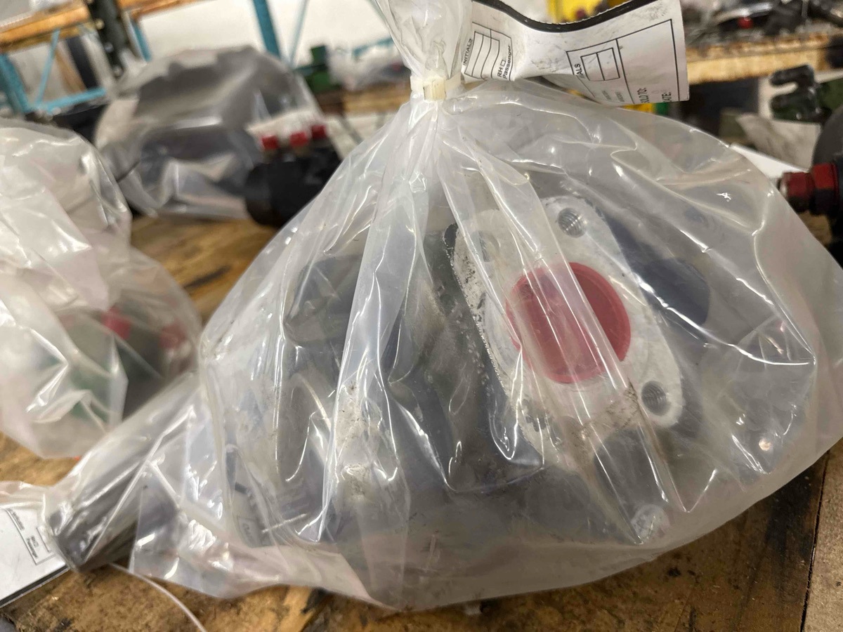 Case/case I.H. 7210 Hydraulic Gear Pump