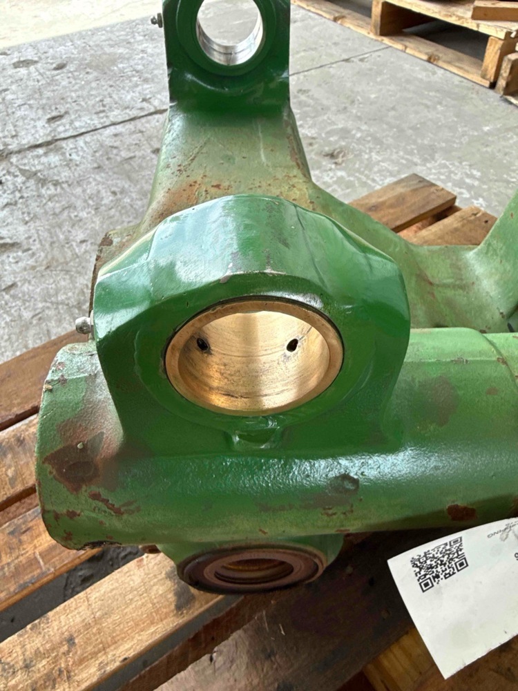 Deere 6320 Mfd Axle Housing