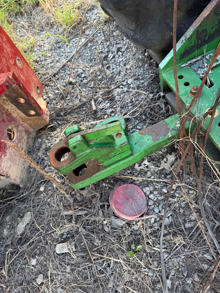 Deere 8770 Drawbar