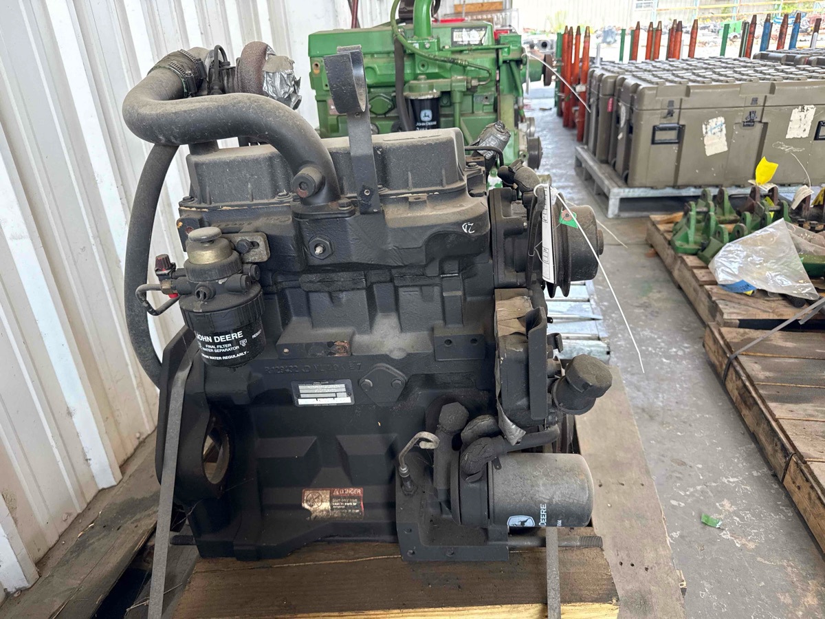 Deere 5400 Engine Complete