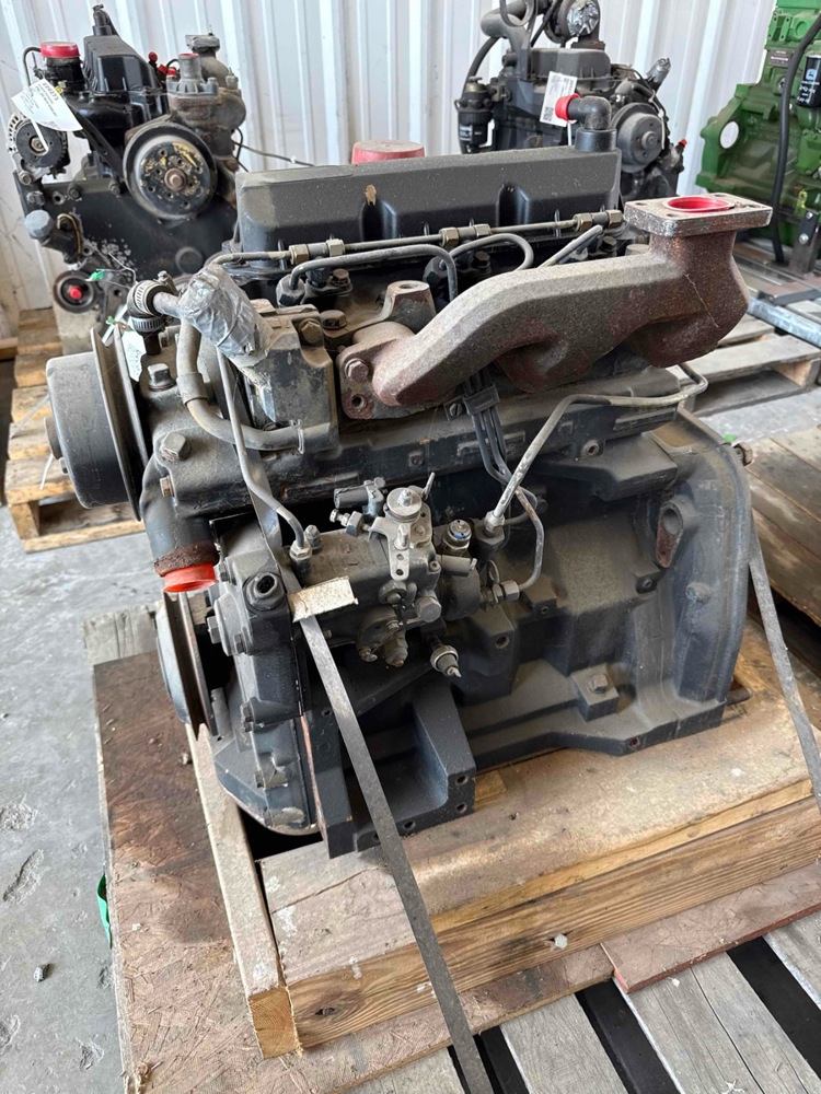 Deere 5200 Engine Complete