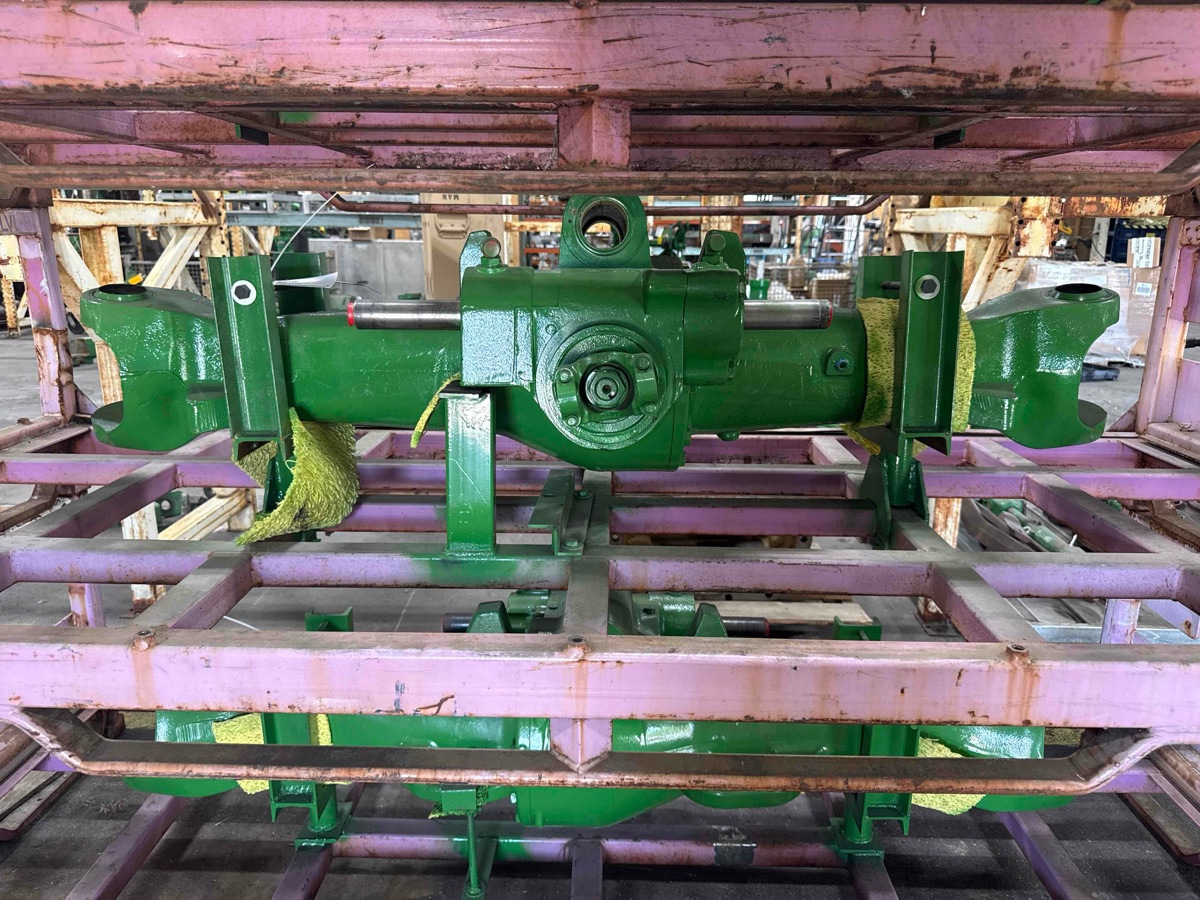 Deere 7420 Mfd Axle Less Final Drives