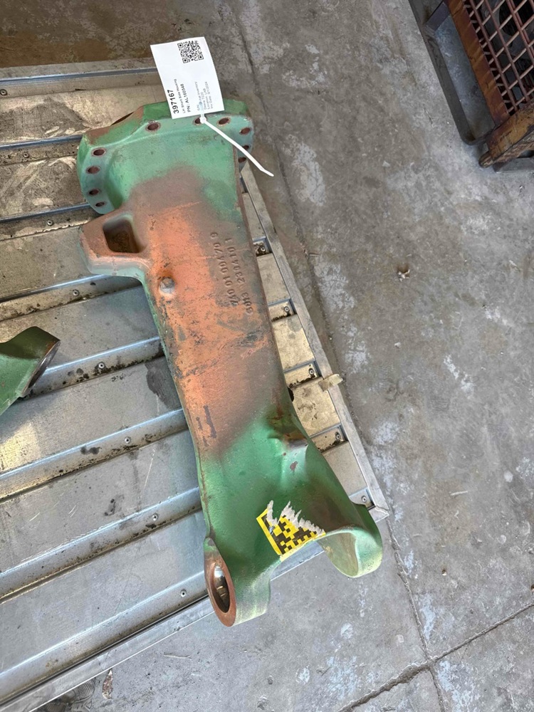 Deere 7220 LH Short Side Housing