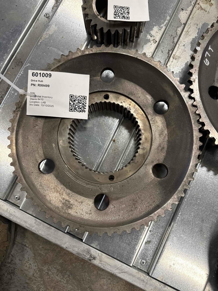 Deere 8410 Drive Hub