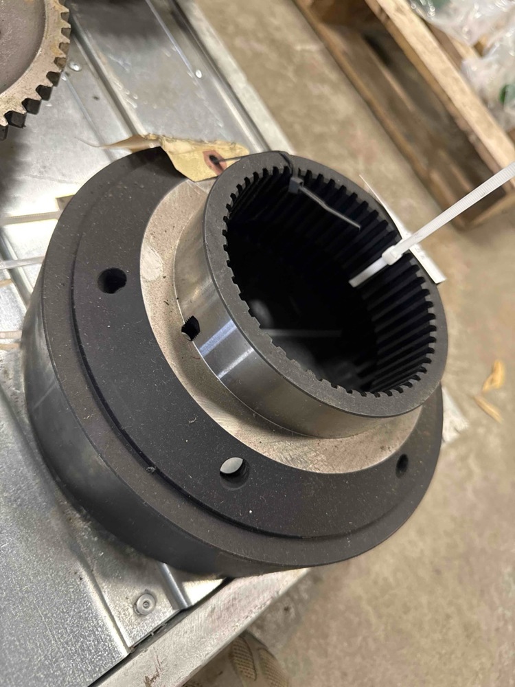 Deere 7810 Ring Gear With Hub