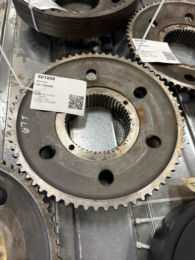 Deere 8410 Drive Hub