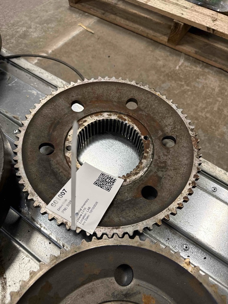 Deere 8410 Drive Hub