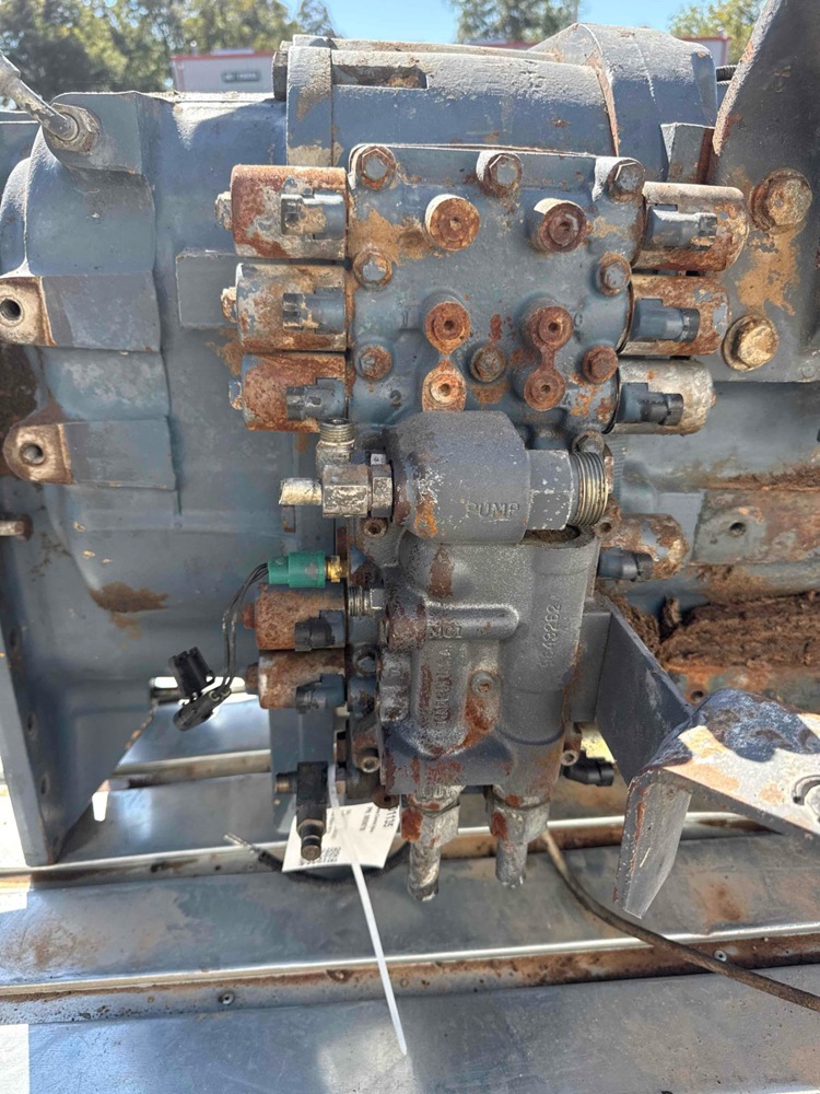 New Holland 8970A Trans Control Valve