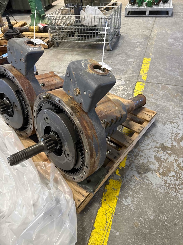 New Holland 8970A Rear Axle & Parts