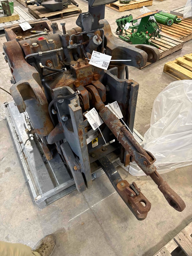 New Holland 8970A Differential & Parts