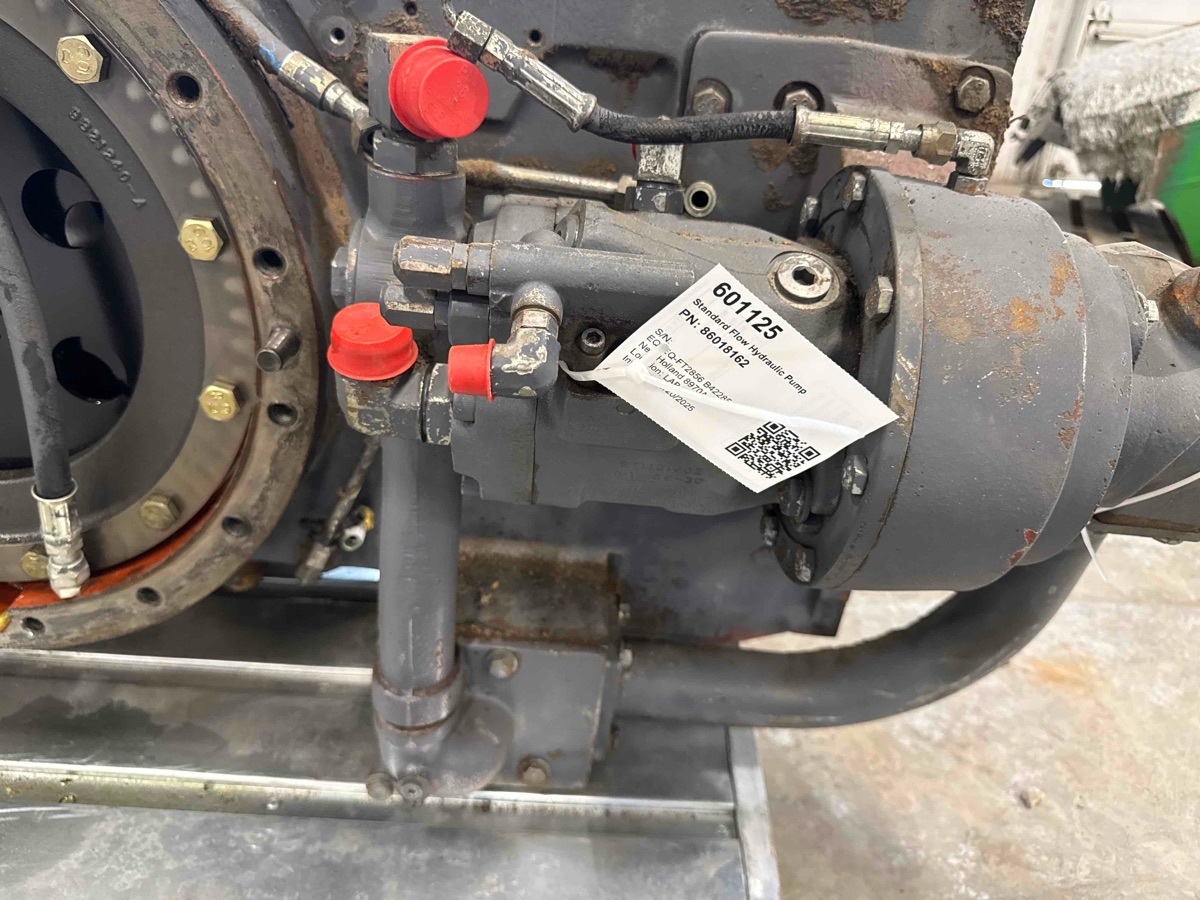 New Holland 8970A Standard Flow Hydraulic Pump