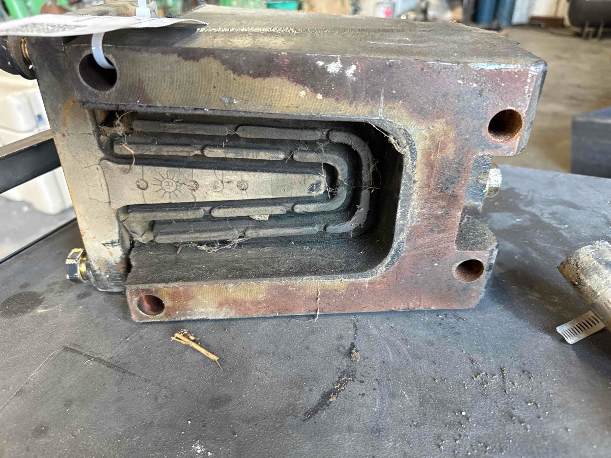 Case/case I.H. Steiger 535 Front Rubber Suspension Wedge