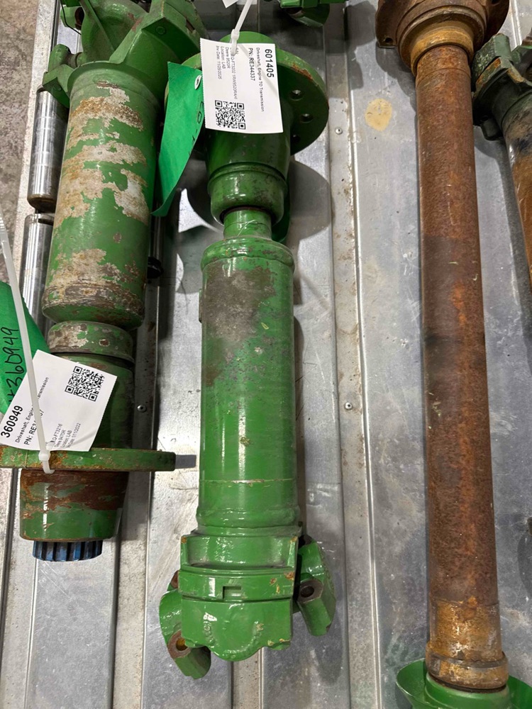 Deere 9520R Driveshaft, Engine TO Transmission