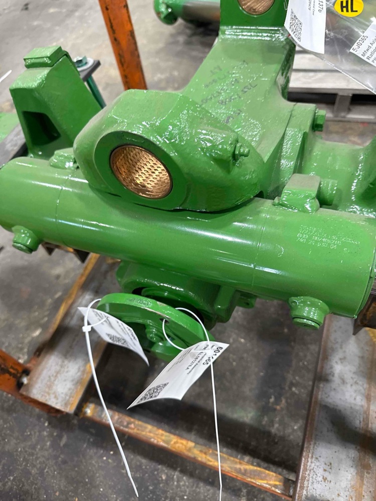 Deere 6125M Mfd Differential Assembly