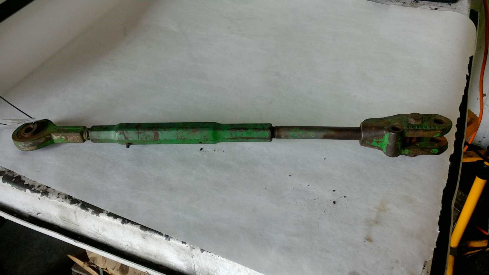 Deere 4320 Lift Arms