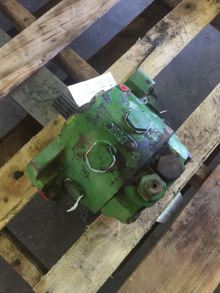 Deere 4020 Hydraulic Pump & Parts