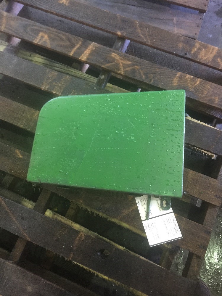 Deere 3020 Cover/Shield/Panel
