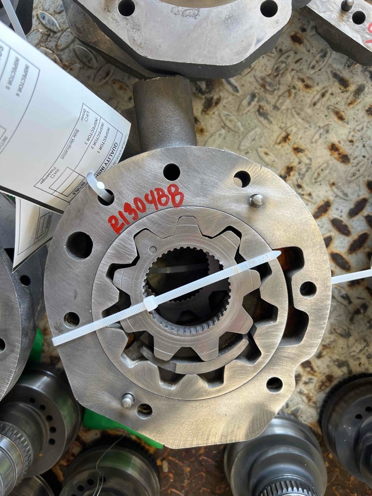 Deere 6400 Transmission Oil Pump Manifold