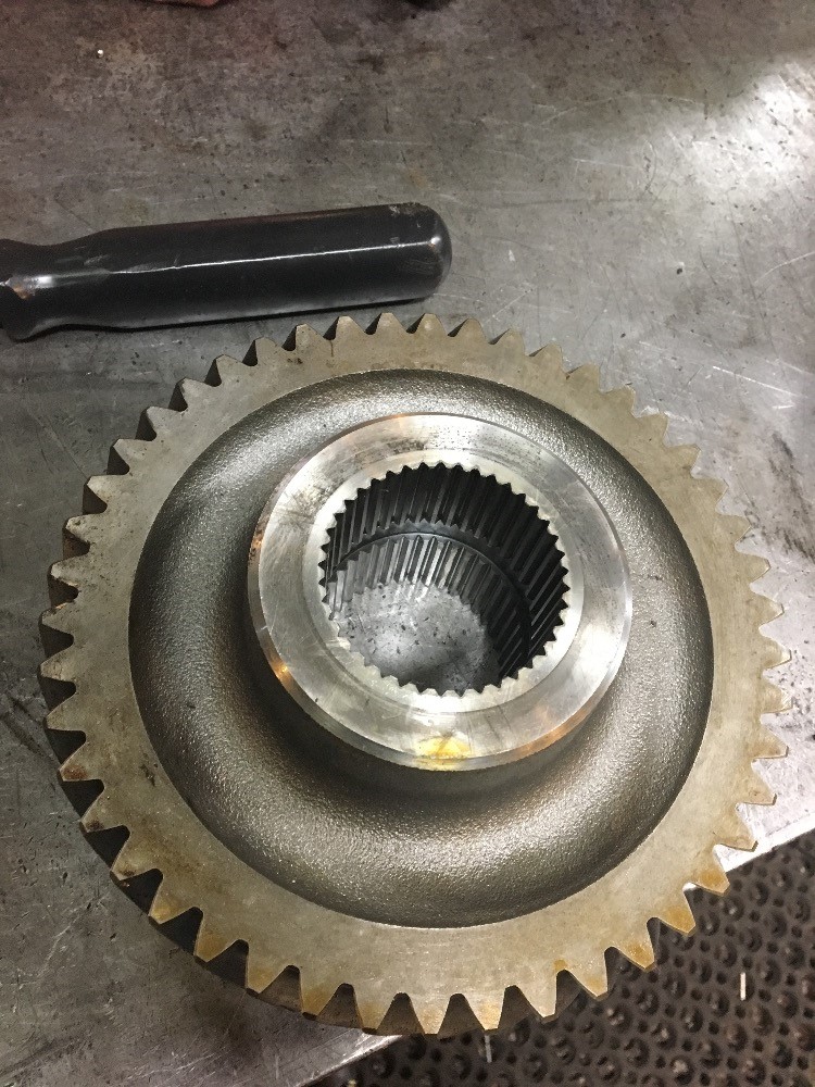 Case/case I.H. 7240 Power Shift Trans & Parts