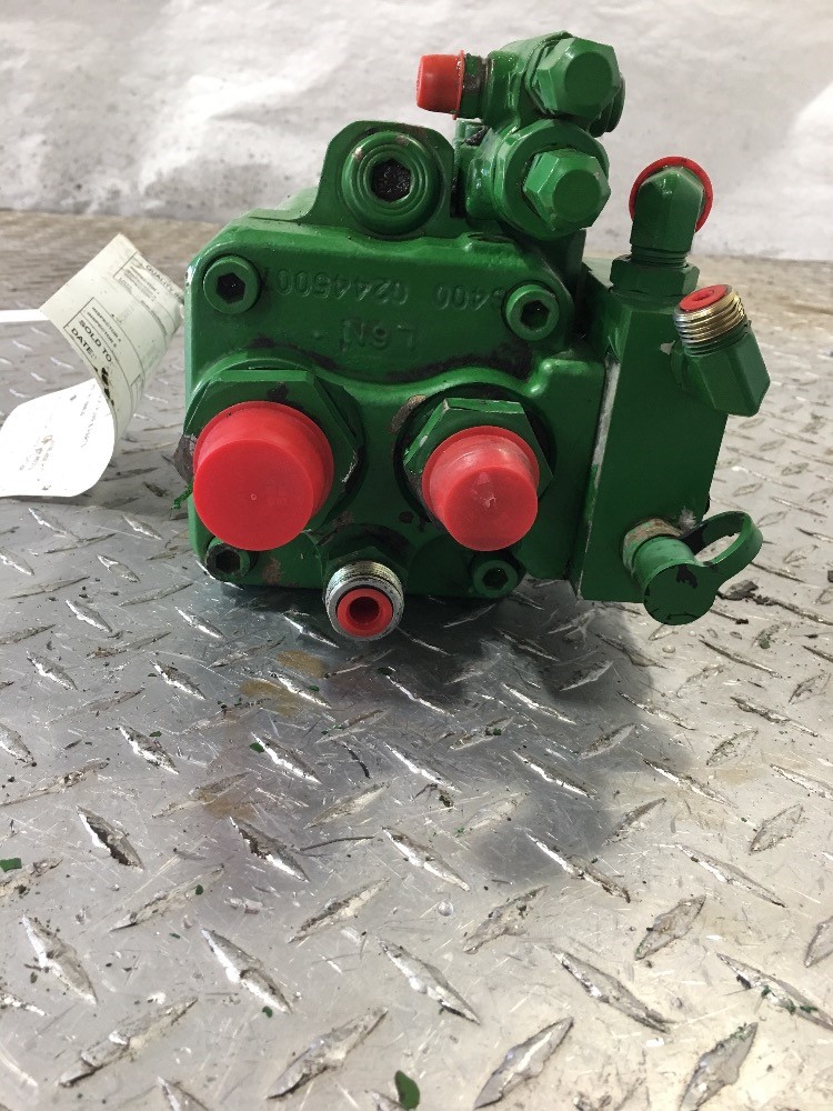 Deere 7330 Hydraulic Pump & Parts