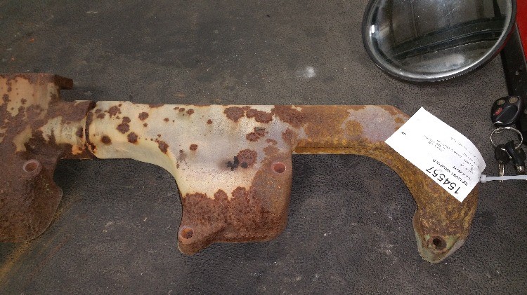 Deere 4430 Exhaust Manifold