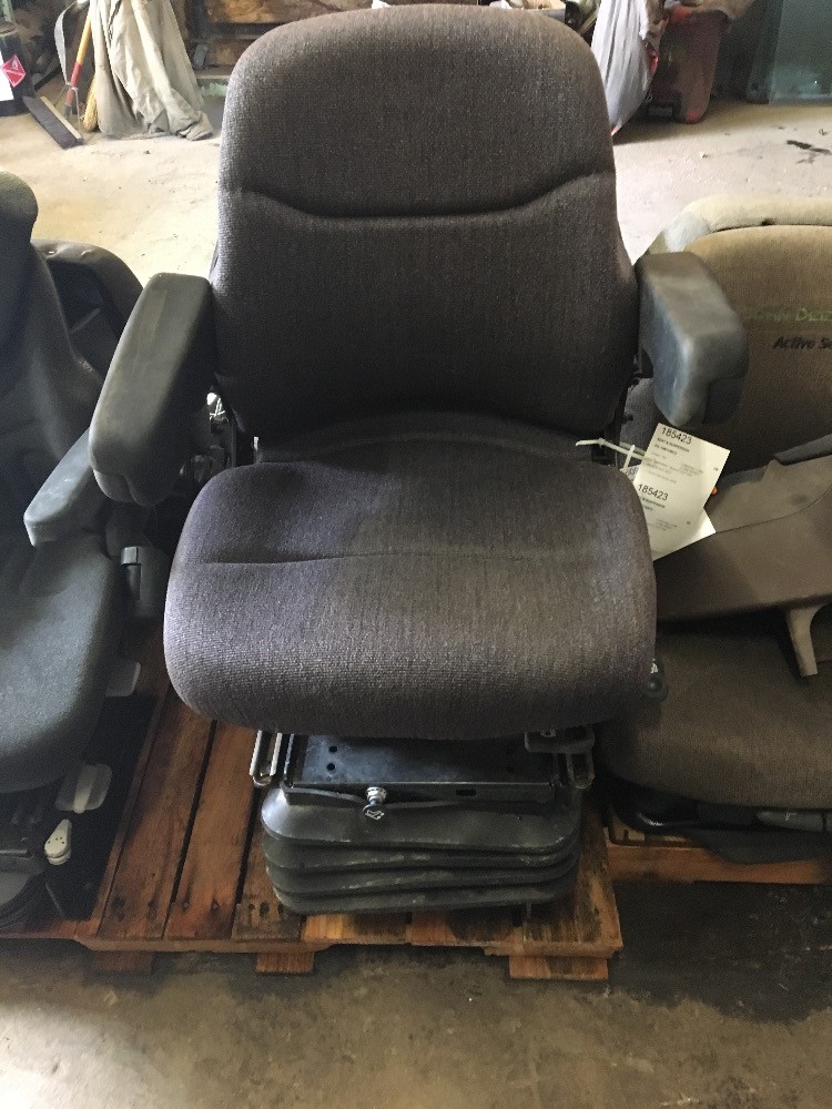 Case/case I.H. 9260 Seat & Suspension