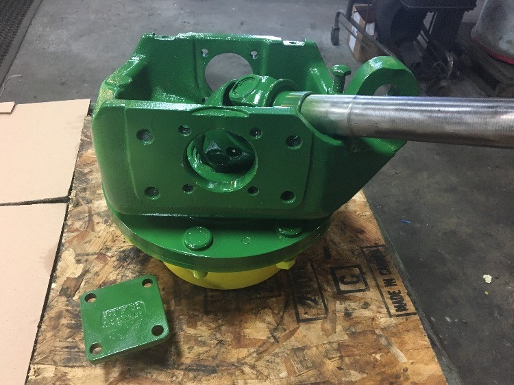 Deere 6210 L.HAND Final Drive, 22 Spline