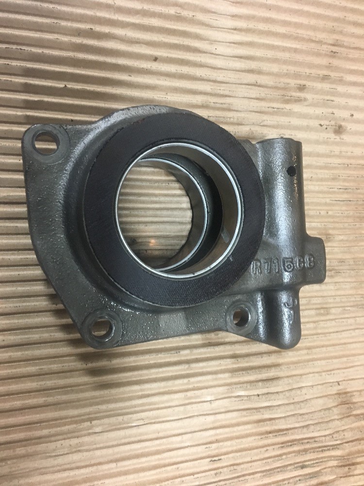 Deere 4450 Power Shift Trans & Parts