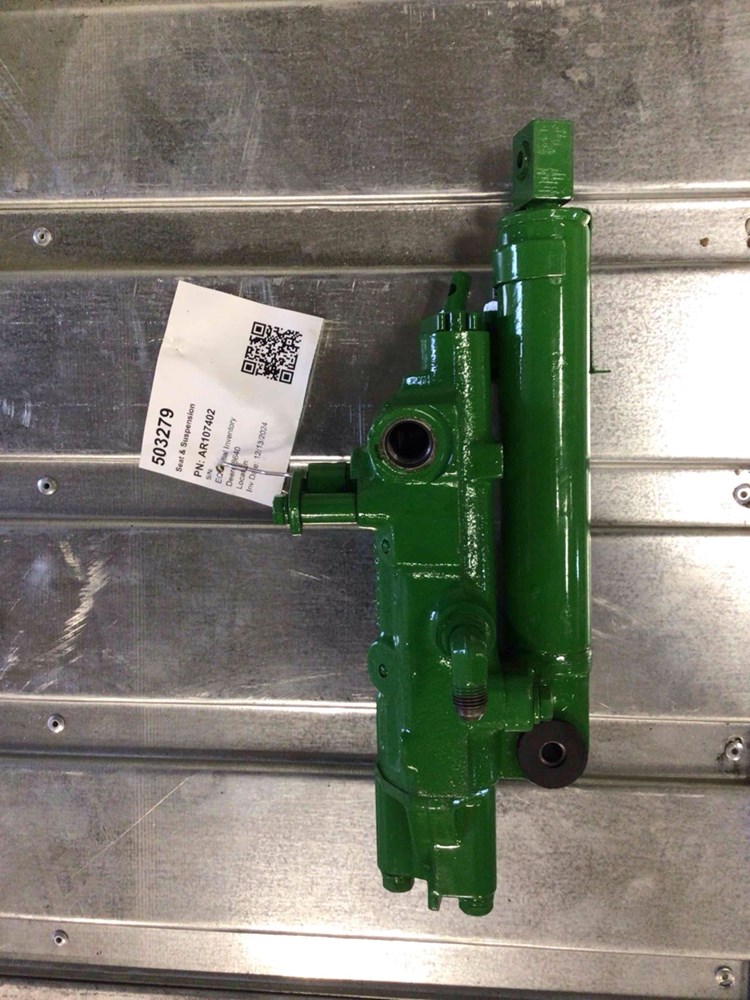 Deere 8640 Hydraulic Seat Position Valve With Cylinder