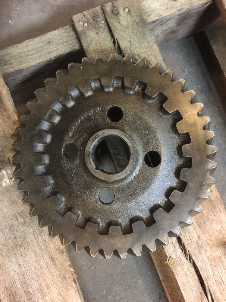 Deere 8770 Cam Gear
