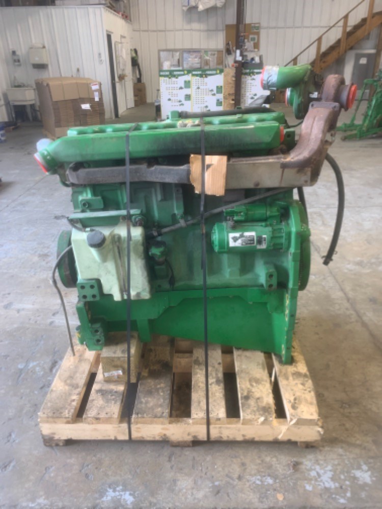Deere 8100 Engine Complete