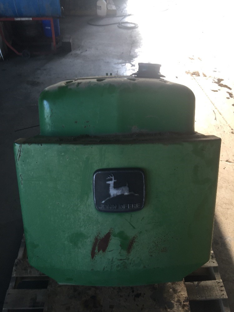 Deere 4960 Fuel Tank