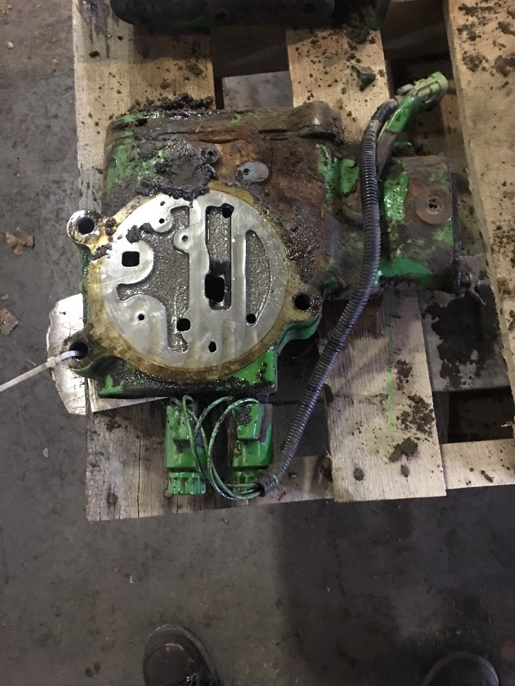 Deere 9320 Hyd Remote Valve & Parts