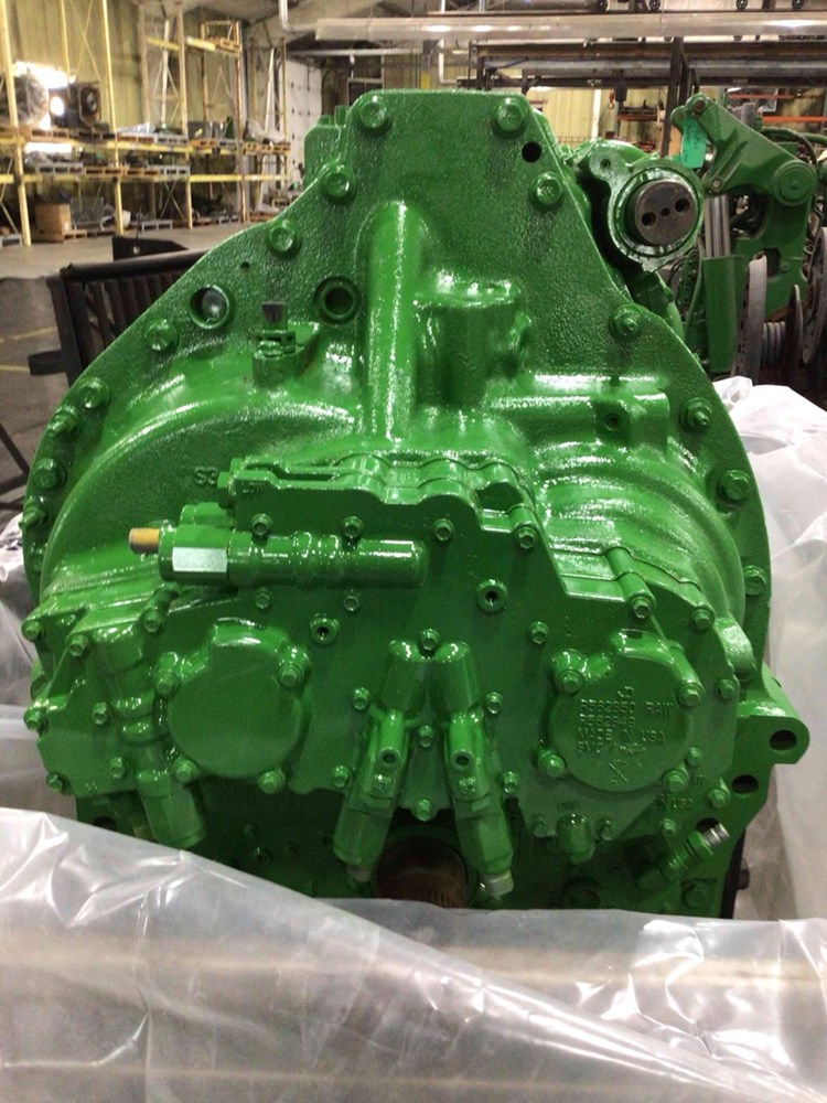 Deere 8345R E23 Transmission
