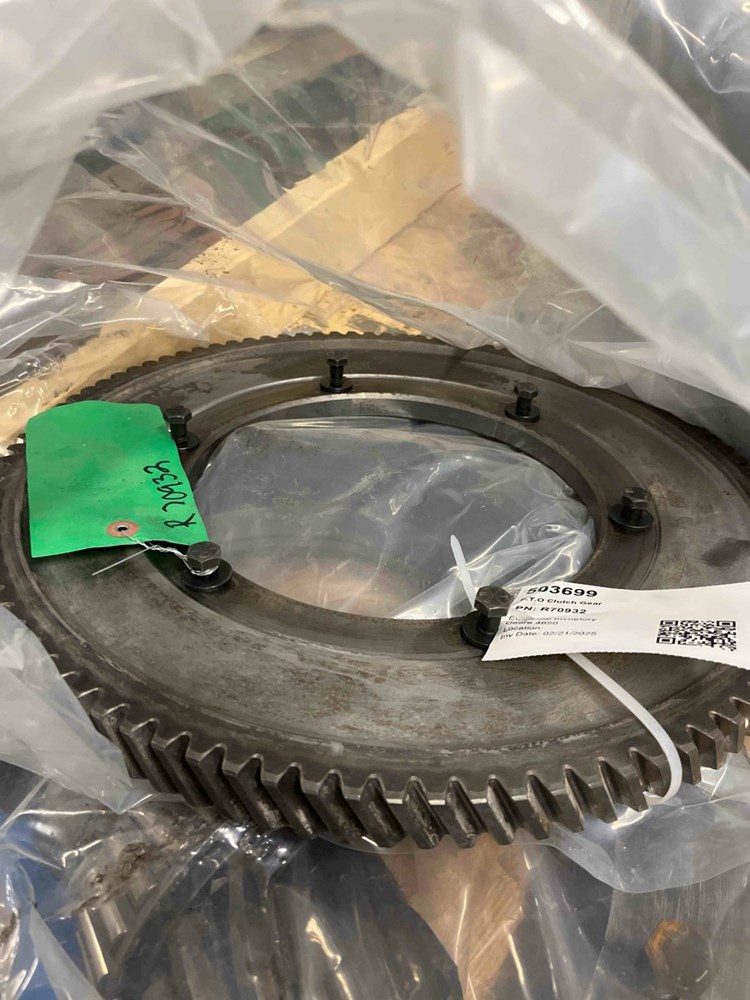 Deere 4850 P.T.O Clutch Gear