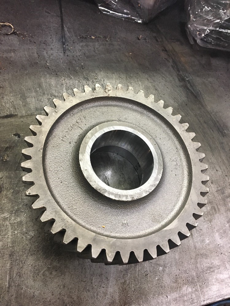 Case/case I.H. 7120 Clutch Housing & Parts