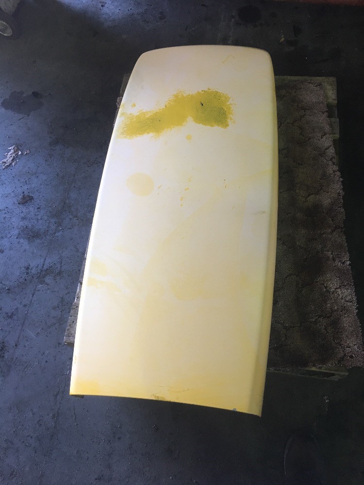 Deere 5510 Hood/Nose Cone