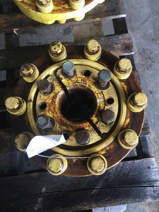 Deere 9300 Dual Hubs