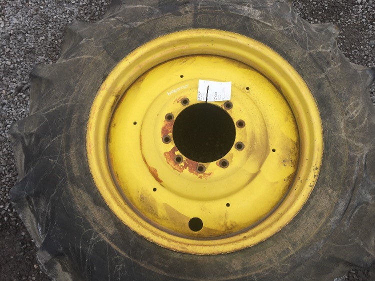 Deere 8760 Dual, Rear