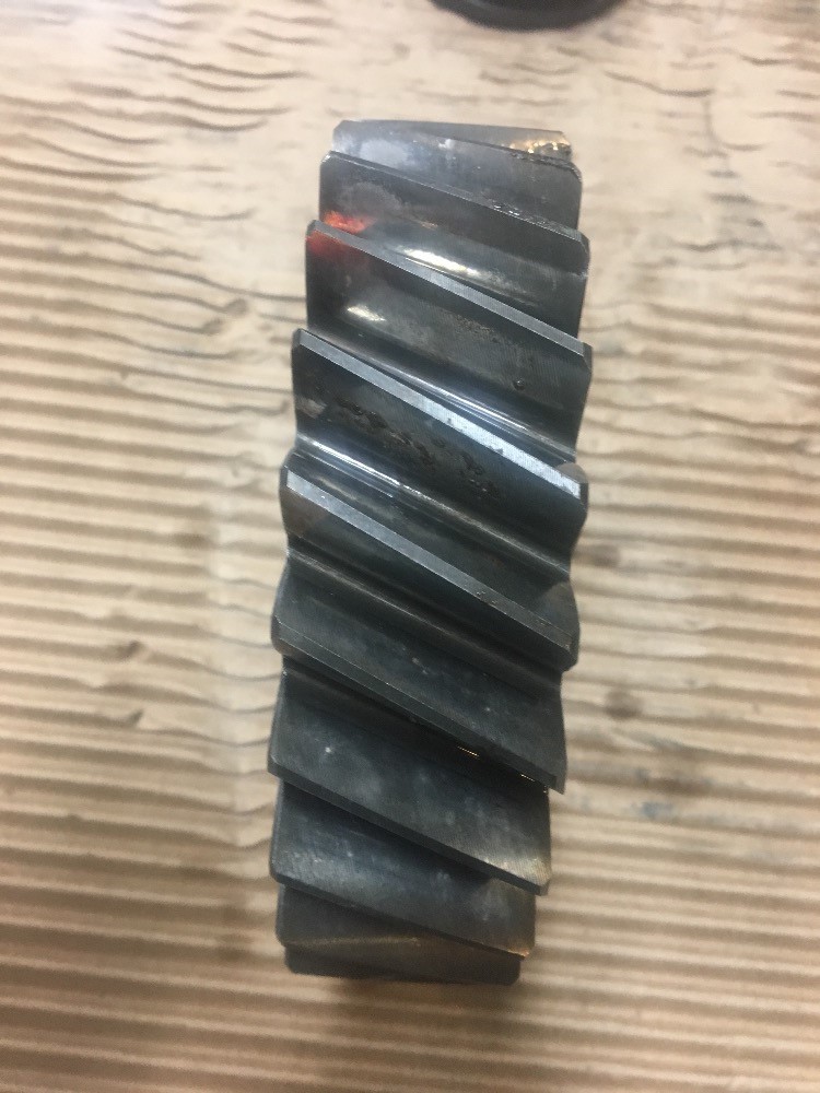 Deere 4250 Power Shift Trans & Parts