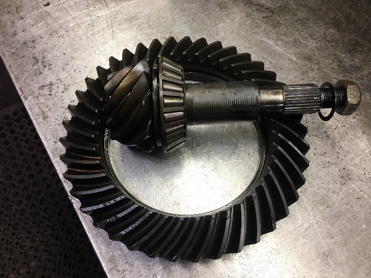 Case/case I.H. MX230 Mfd Differential & Parts