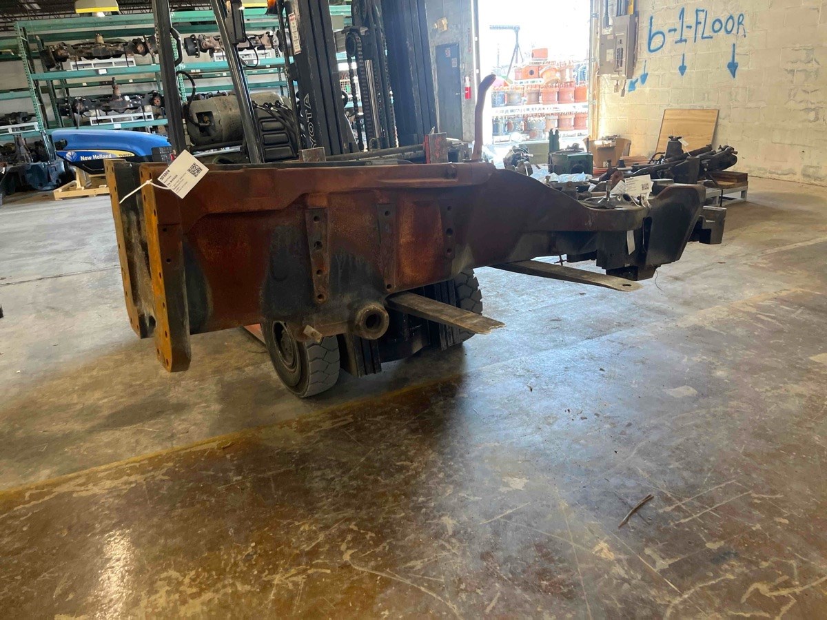 New Holland T8.390 Front Frame
