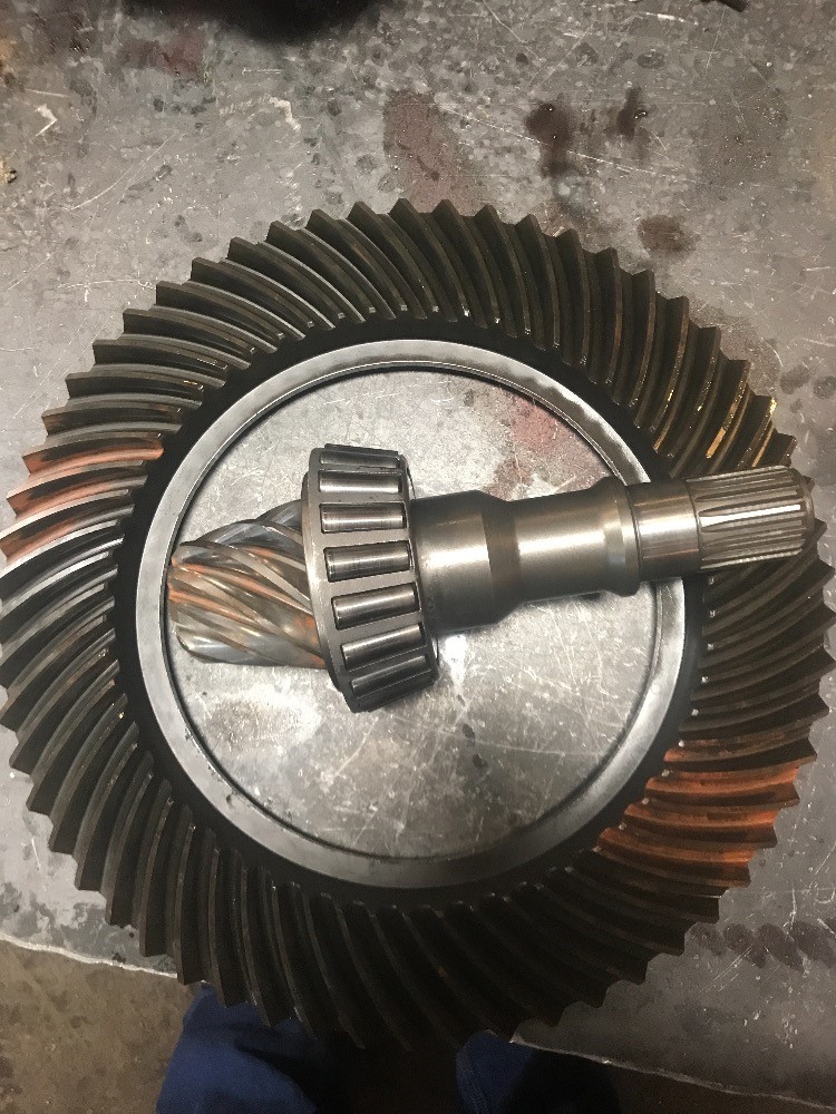 Deere 8760 Ring And Pinion