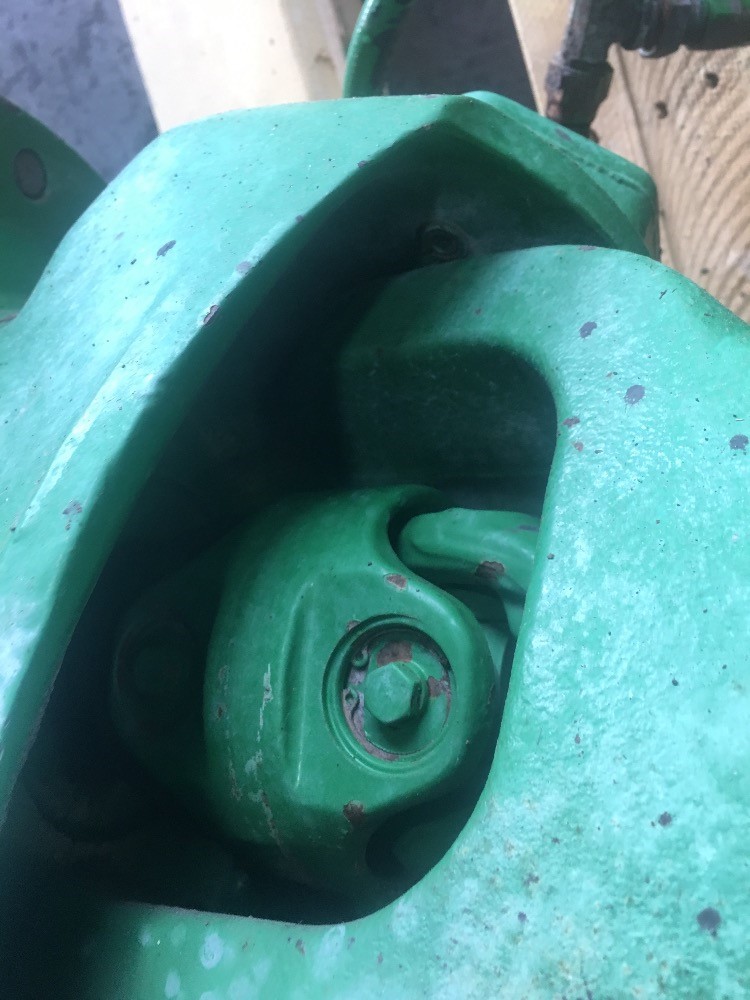 Deere 7410 Mfd Front Axle Complete