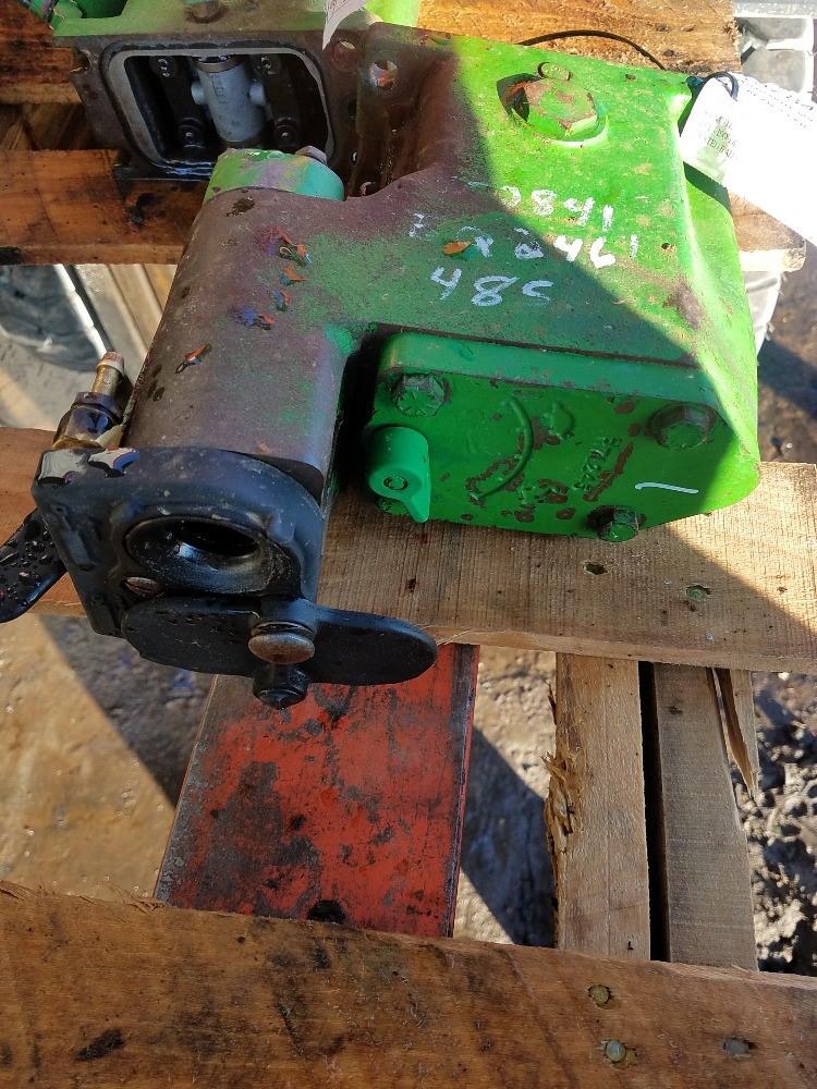 Deere 4850 Hyd Remote Valve & Parts
