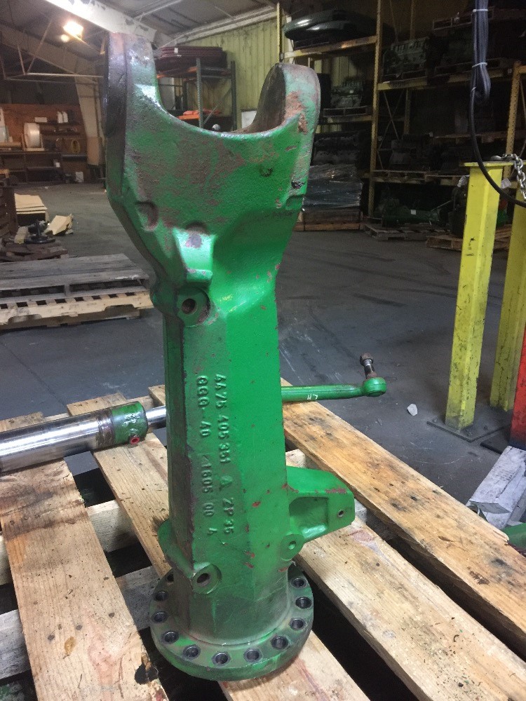 Deere 6310 Mfd Axle Housing