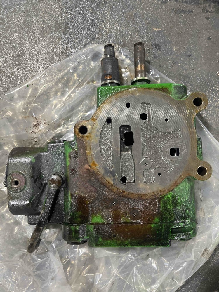 Deere 9520 20 Series Scv With Solenoid