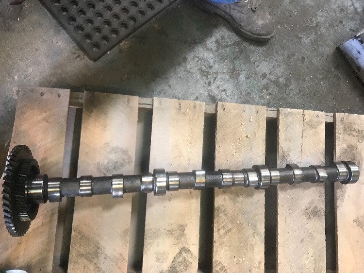 Deere 4960 Camshaft